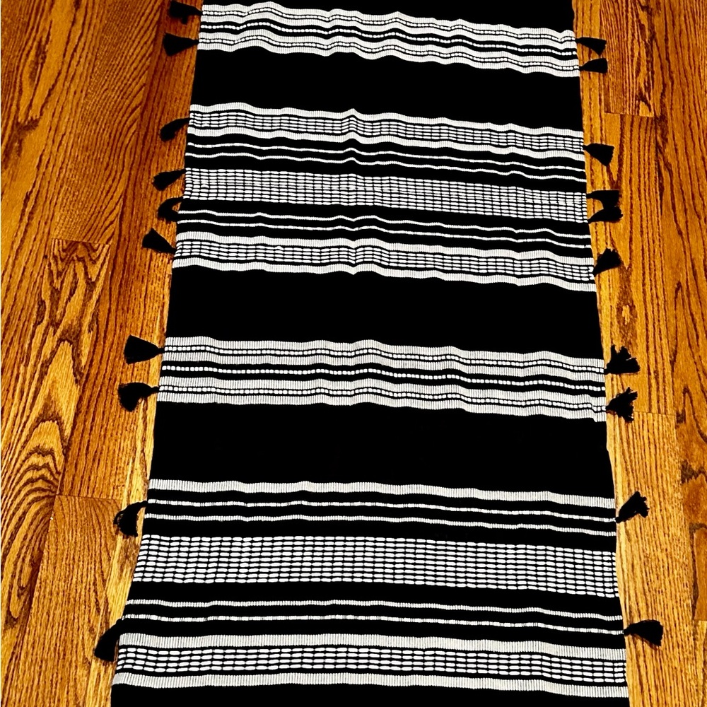 Stella & Dot Black & White Striped Scarf